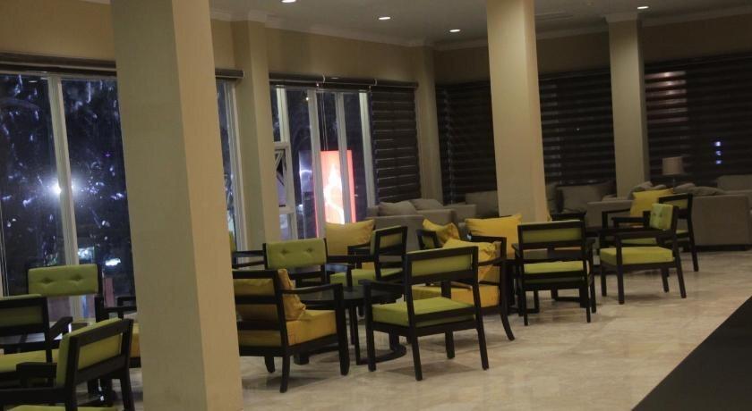 Чиребон: Sapadia Hotel Cirebon