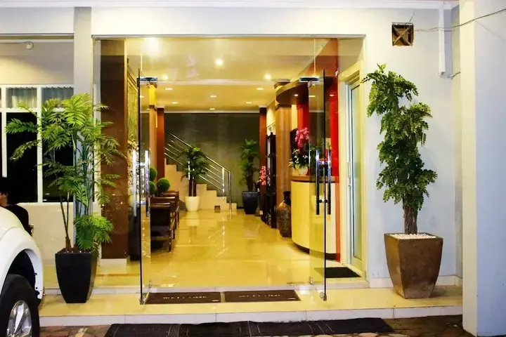 Джокьякарта: Novatel Yogyakarta