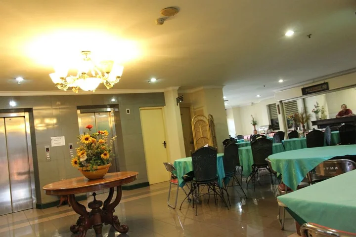 Депок: Sejahtera Family Hotel & Apartment