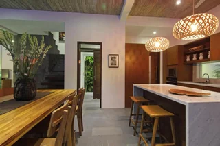 Кута: AbivillA Seminyak