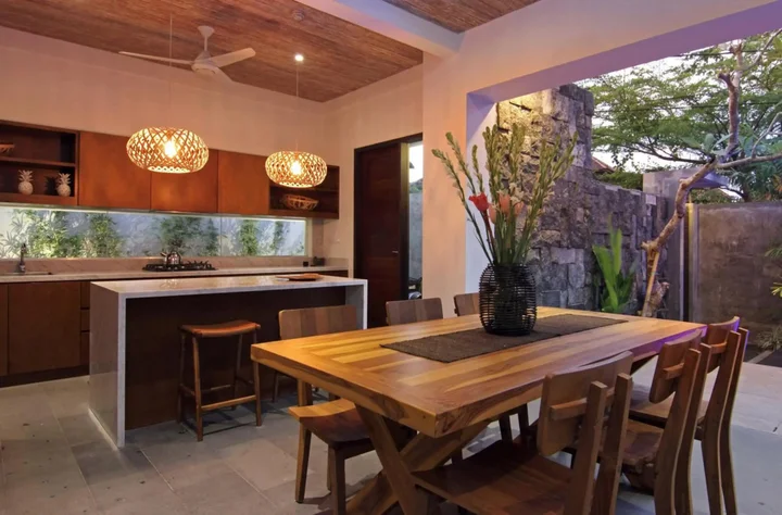 Кута: AbivillA Seminyak