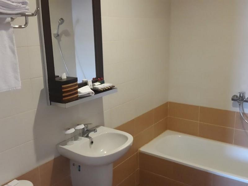 Букиттинги: Treeli Boutique Hotel