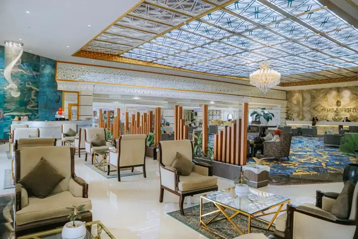Банджанбару: Grand Qin Hotel Banjarbaru Syariah