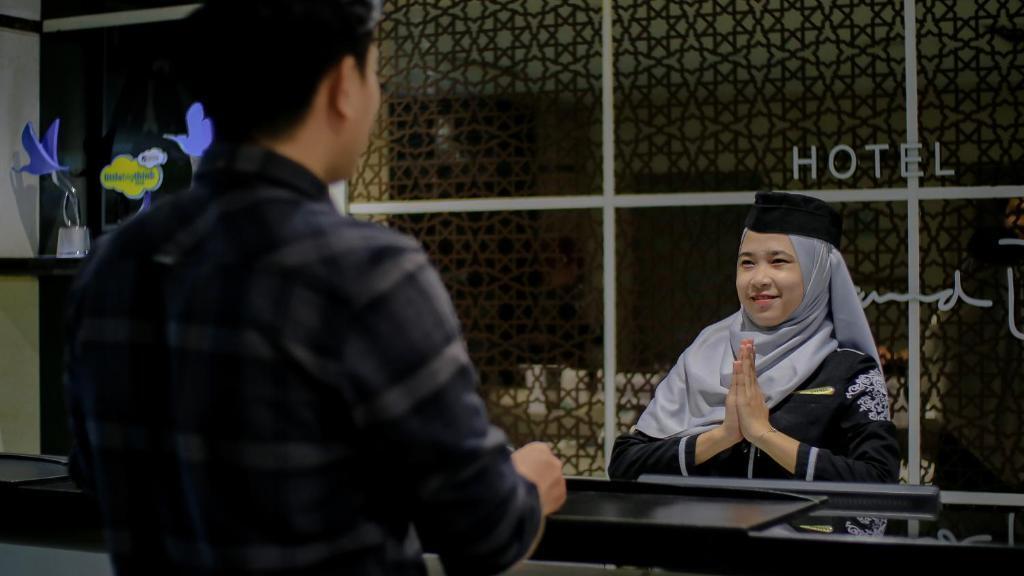 Банджанбару: Grand Qin Hotel Banjarbaru Syariah