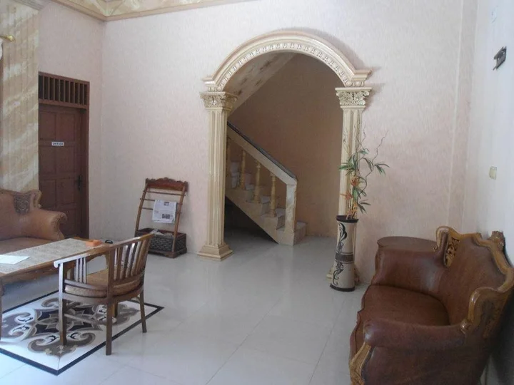 Джокьякарта: Madani Syariah Hotel
