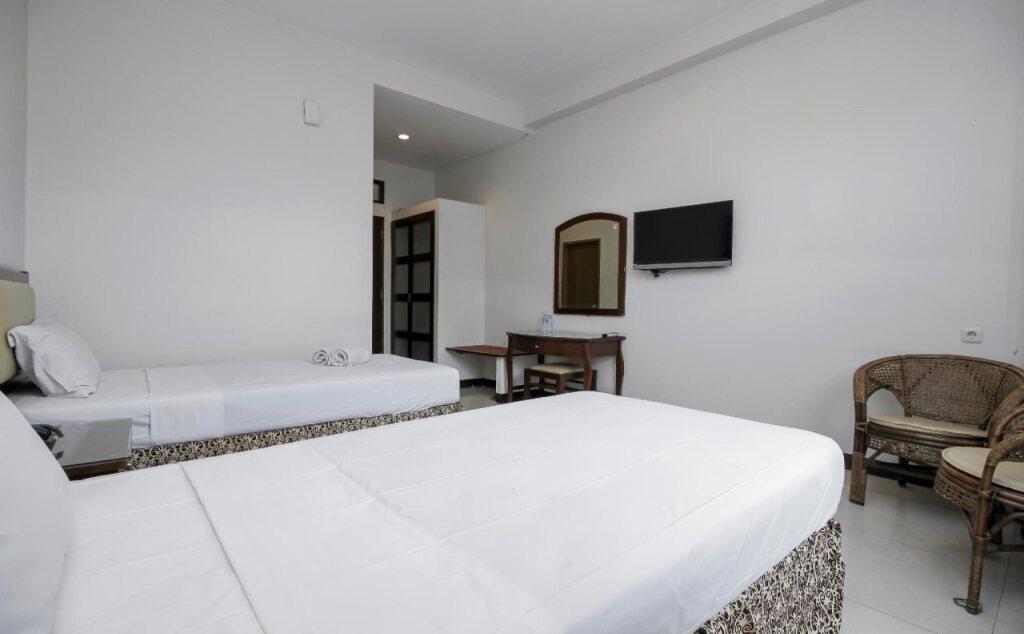 Emia Hotel — фото 6