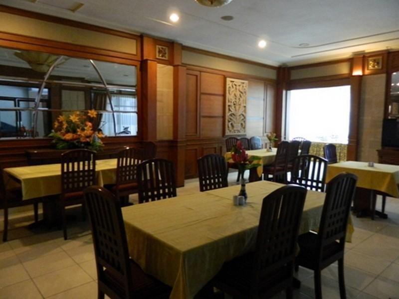 Суракарта: Grand Setiakawan Hotel