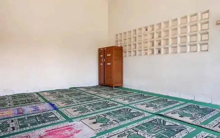 Семаранг: RedDoorz @ Jalan Sriwijaya Semarang