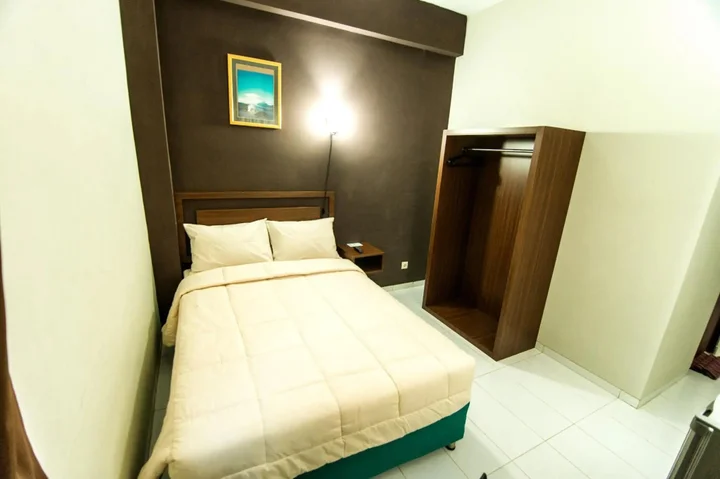 Сурабая: Grace Setia Hotel