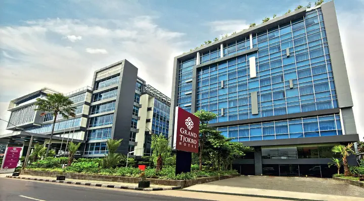 Бандунг: Grand Tjokro Premier Bandung