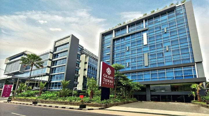 Бандунг: Grand Tjokro Premier Bandung