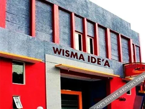 Семаранг: Wisma Idea