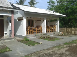 Гили-Мено: Putri Homestay