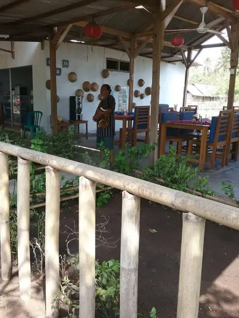 Гили-Мено: Putri Homestay