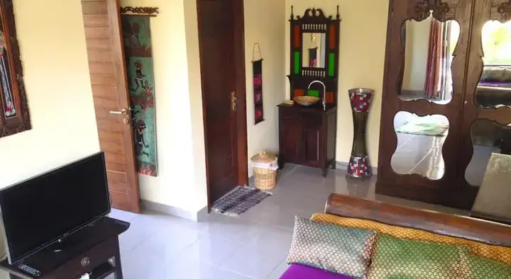 Beautiful Villa at Batu Bolong Beach — фото 2