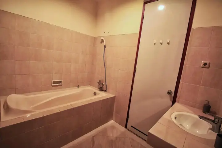Бандунг: Villa Mawar Syariah, 3 BR, Nice View ke Bukit