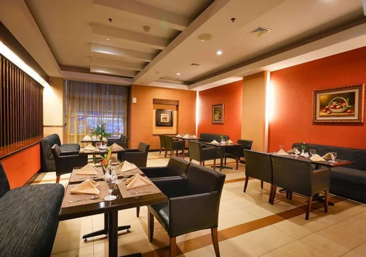Чиребон: Grage Hotel Cirebon
