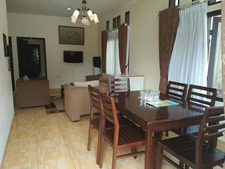 Чипанас: Hotel Ciloto Indah Permai