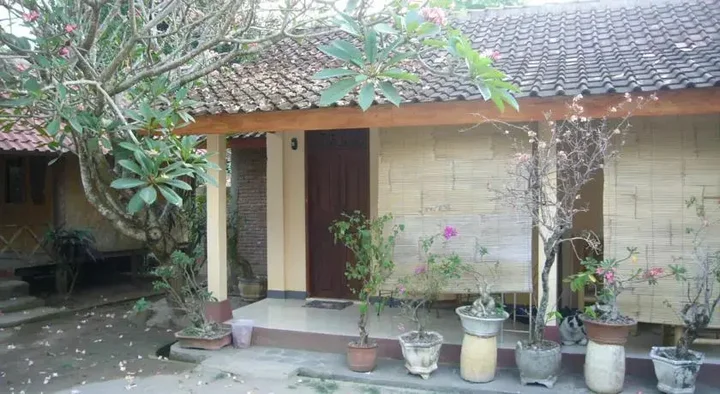 Матарам: Batulayar Bungalows