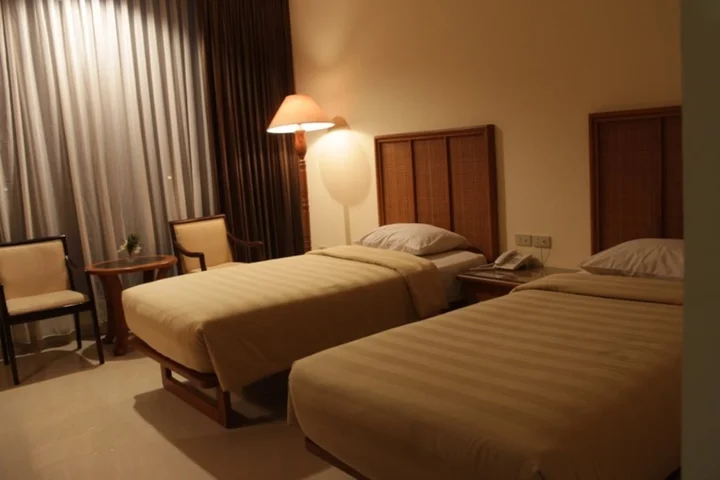 Чиребон: Hotel Intan Cirebon