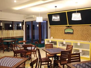 Чиребон: Hotel Koening