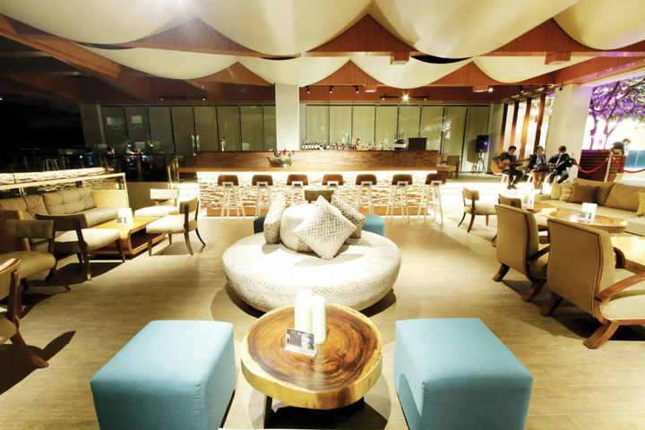 Депок: R Hotel Rancamaya