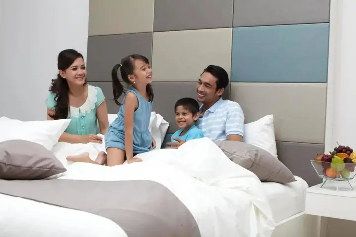 Депок: R Hotel Rancamaya