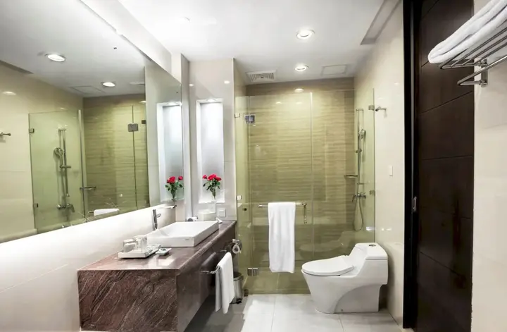 Депок: R Hotel Rancamaya