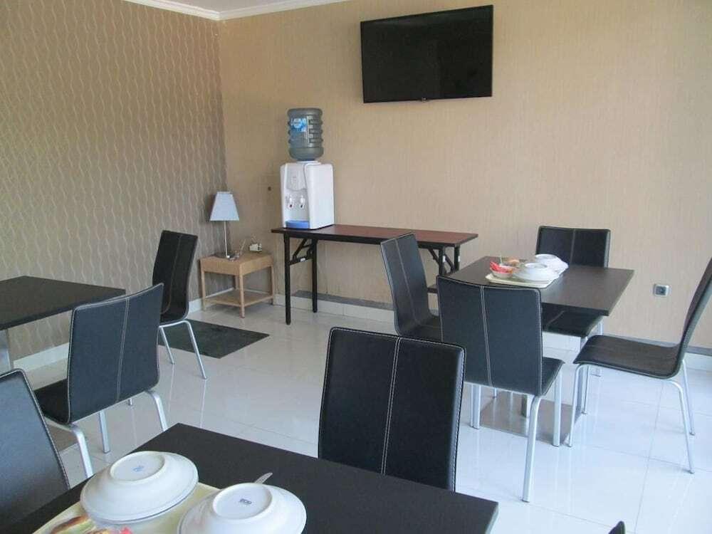 Бандунг: Arsallya Hotel