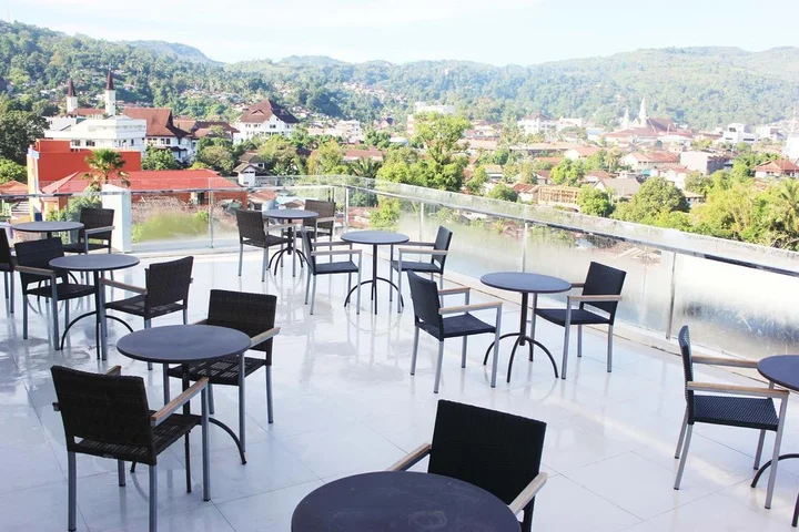 Амбон: Hotel Everbright Ambon