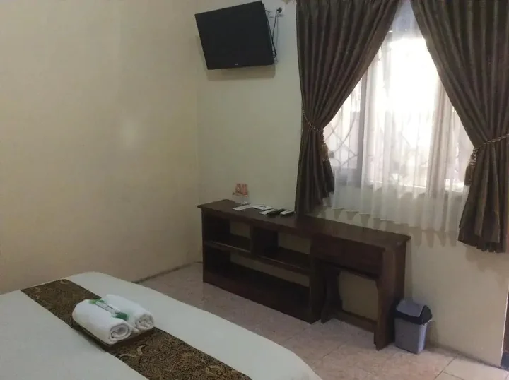 Депок: Larasati Guest House