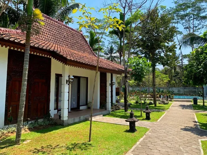 Боробудур: The Nalaya Hotel & Resto