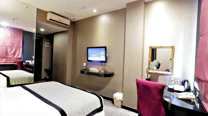 Джакарта: Little Amaroossa Residence Jakarta