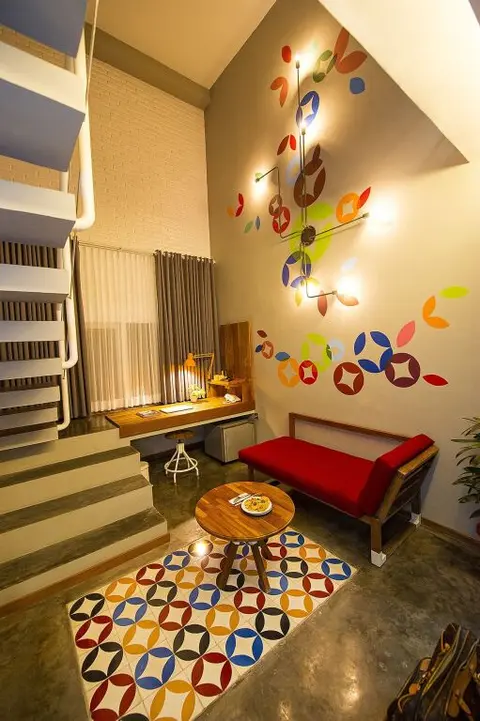 Депок: Lokal Hotel & Restaurant