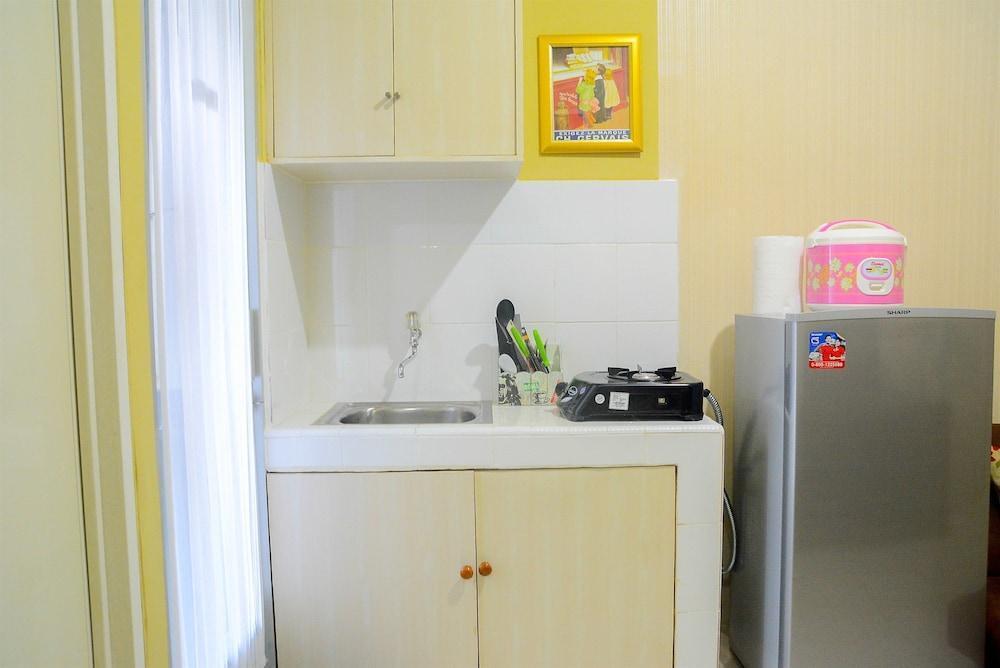 Джакарта: Comfy 2BR Apartment at Green Bay Pluit near Baywalk Mall By Travelio