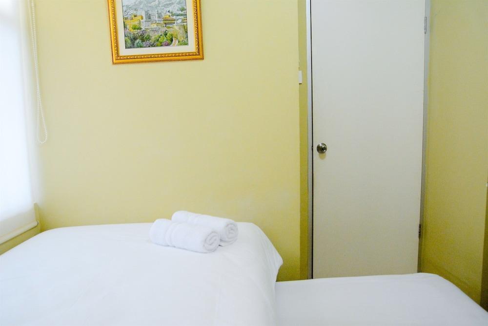 Comfy 2BR Apartment at Green Bay Pluit near Baywalk Mall By Travelio — фото 3