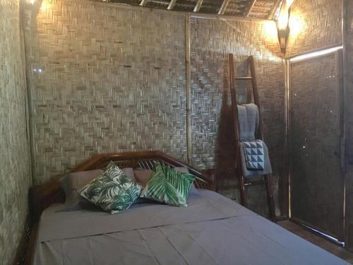 Кута: Neptune Bungalows & Coffee Shop