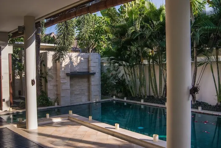 Кута: D&G Villa Seminyak