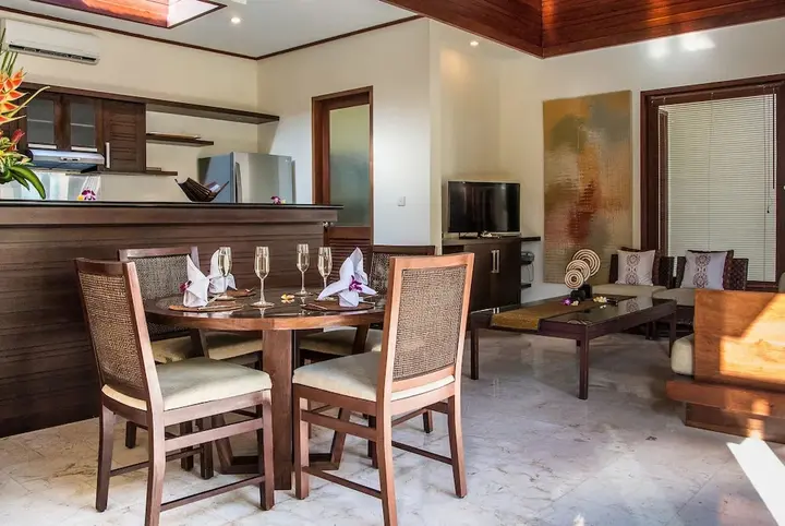 Кута: D&G Villa Seminyak