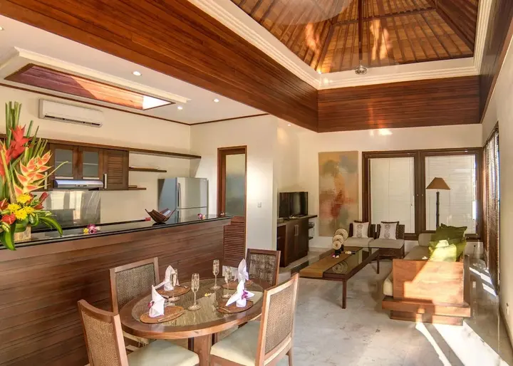 Кута: D&G Villa Seminyak