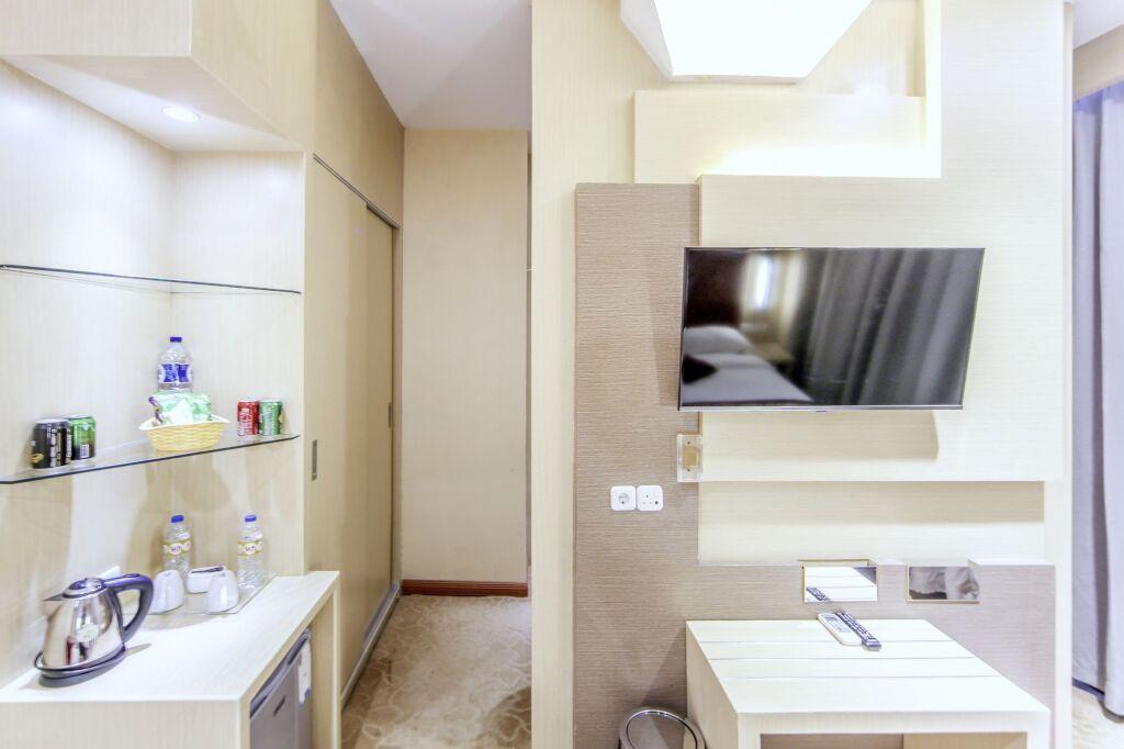 Батам: Batam City Hotel