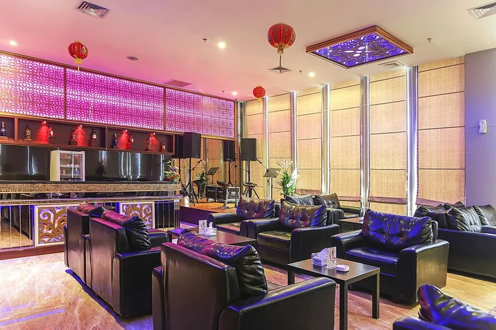 Батам: Batam City Hotel
