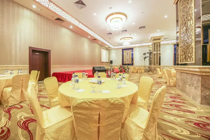 Батам: Batam City Hotel