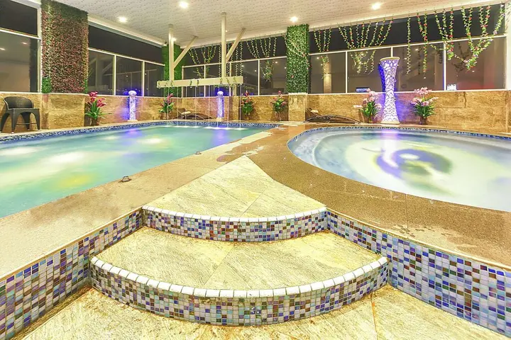 Батам: Batam City Hotel
