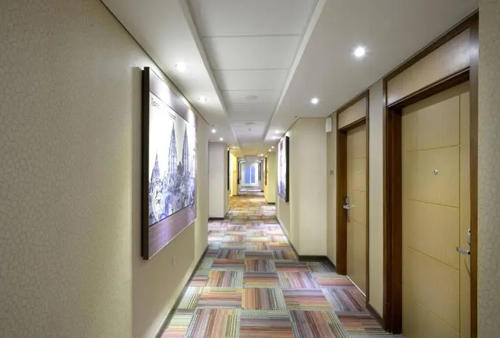 DKayon Hotel Demangan Yogyakarta — фото 3