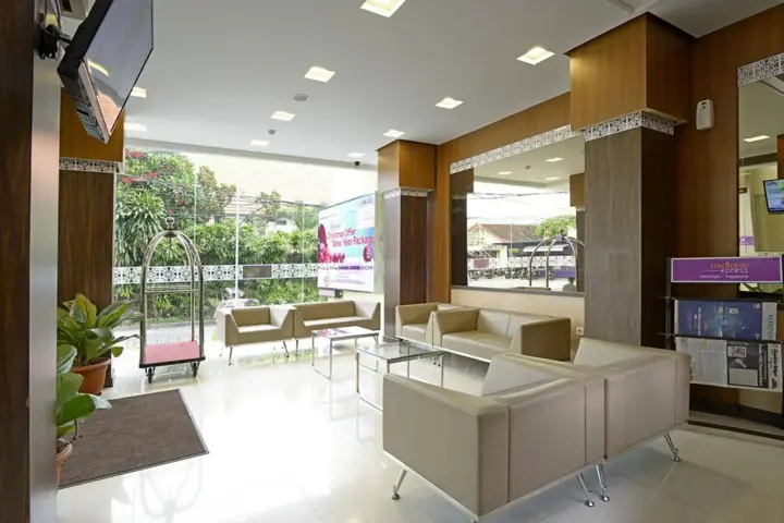 Джокьякарта: DKayon Hotel Demangan Yogyakarta