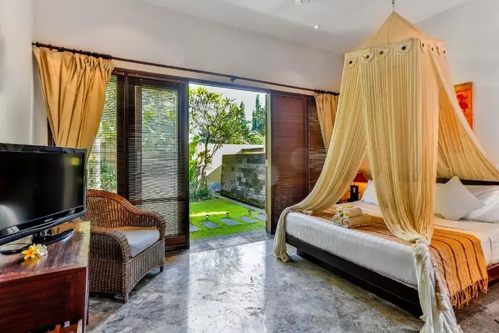Villa Taksu Legian — фото 4