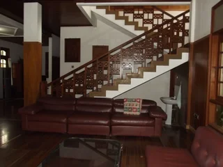 Депок: Rumah Utama