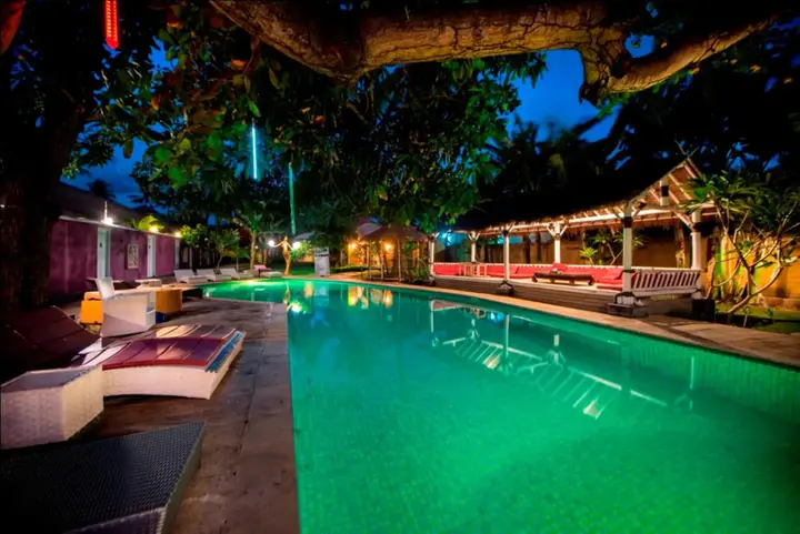 Гили Аир: Bel Air Resort & Spa