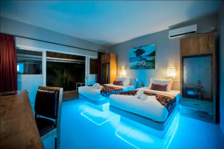 Гили Аир: Bel Air Resort & Spa